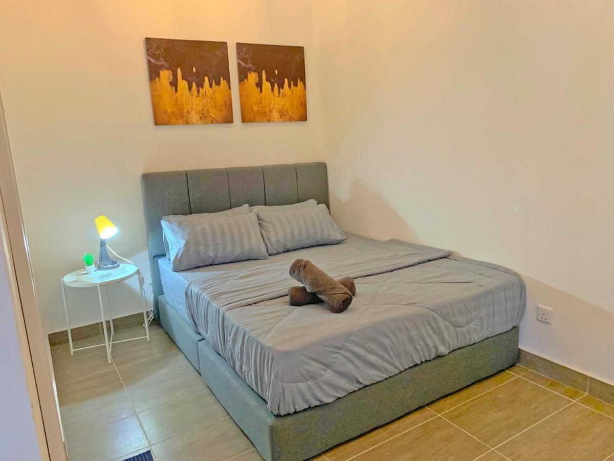 Netflix Two Bedroom Troika Kota Bharu Homestay 182 Экстерьер фото