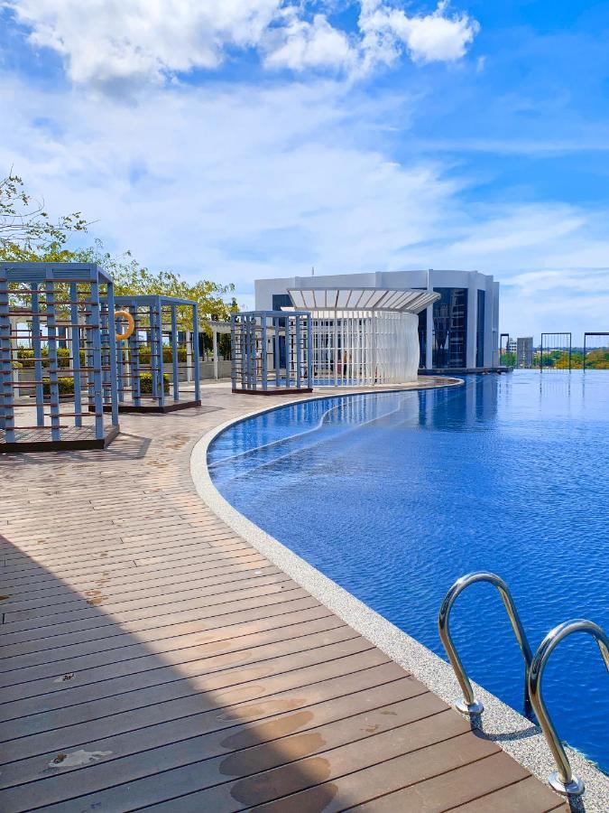 Netflix Two Bedroom Troika Kota Bharu Homestay 182 Экстерьер фото