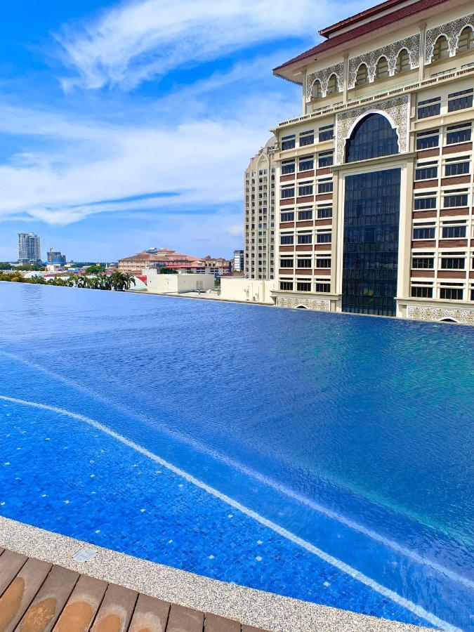 Netflix Two Bedroom Troika Kota Bharu Homestay 182 Экстерьер фото