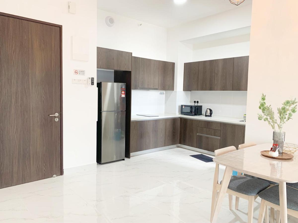 Netflix Two Bedroom Troika Kota Bharu Homestay 182 Экстерьер фото