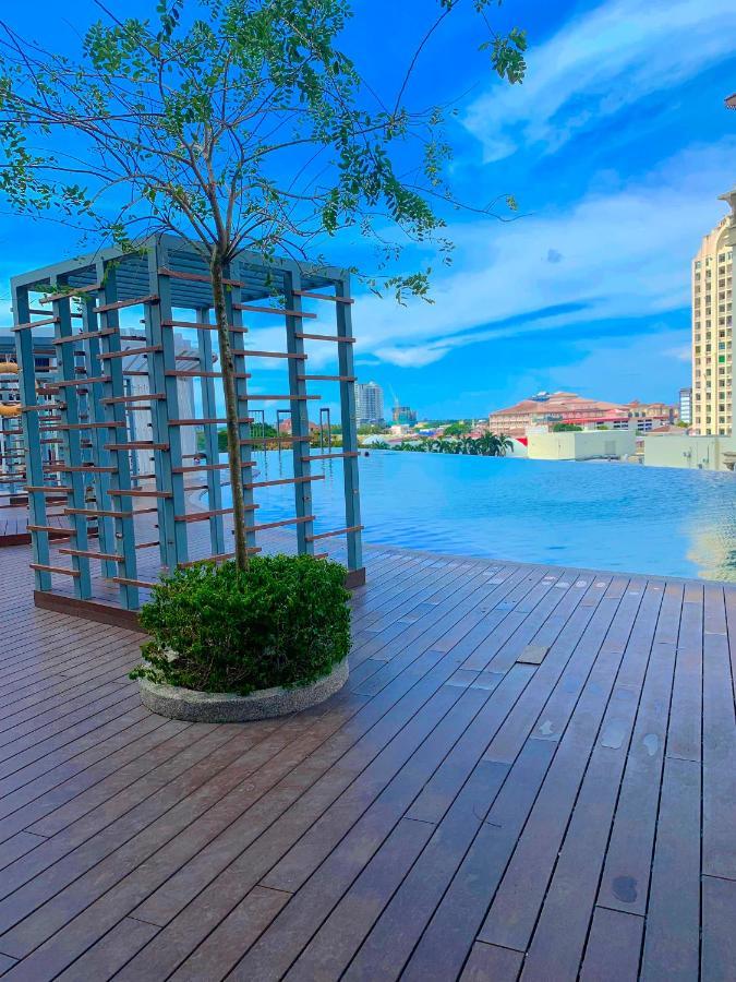 Netflix Two Bedroom Troika Kota Bharu Homestay 182 Экстерьер фото